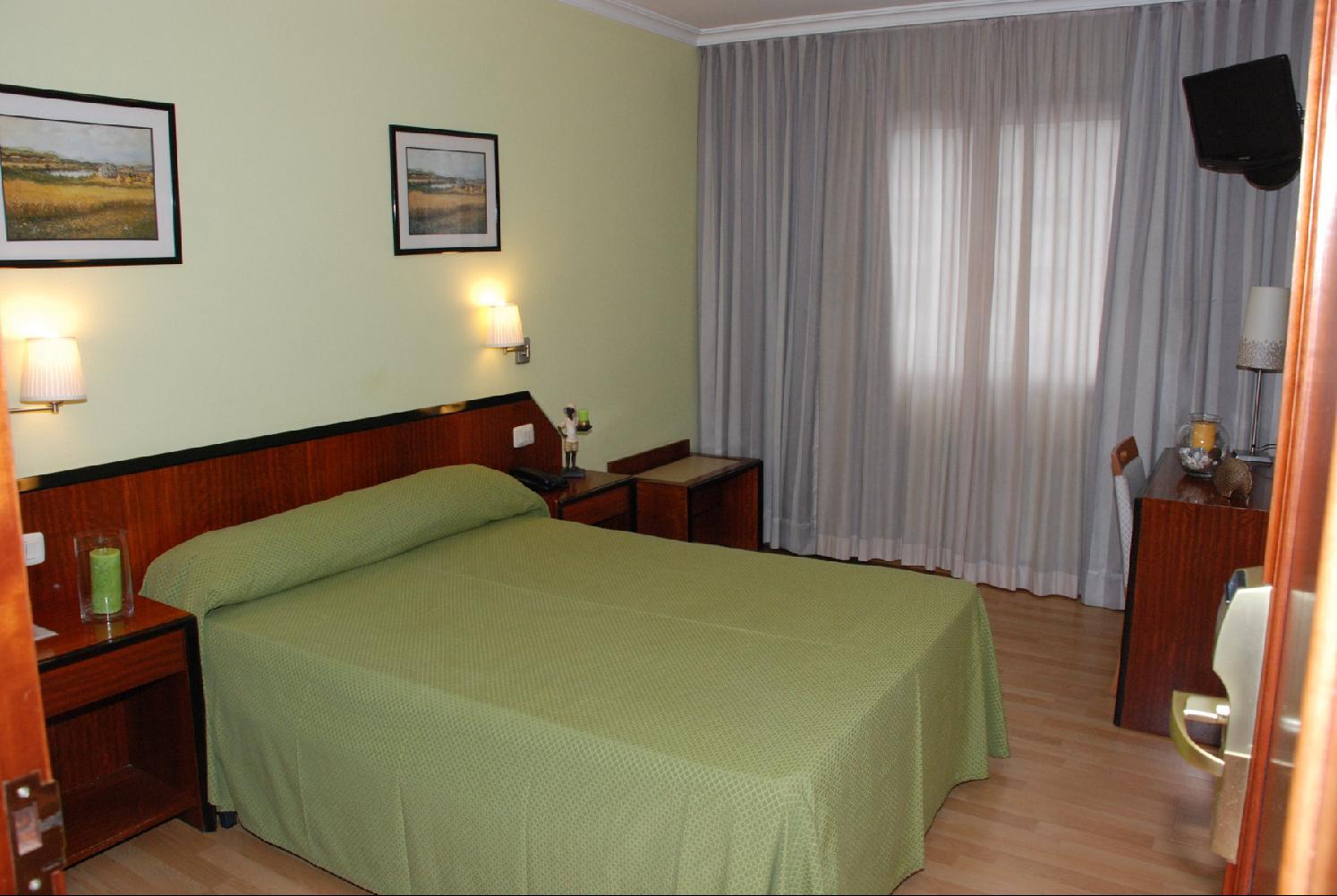 Hotel Atlantico Виго Экстерьер фото