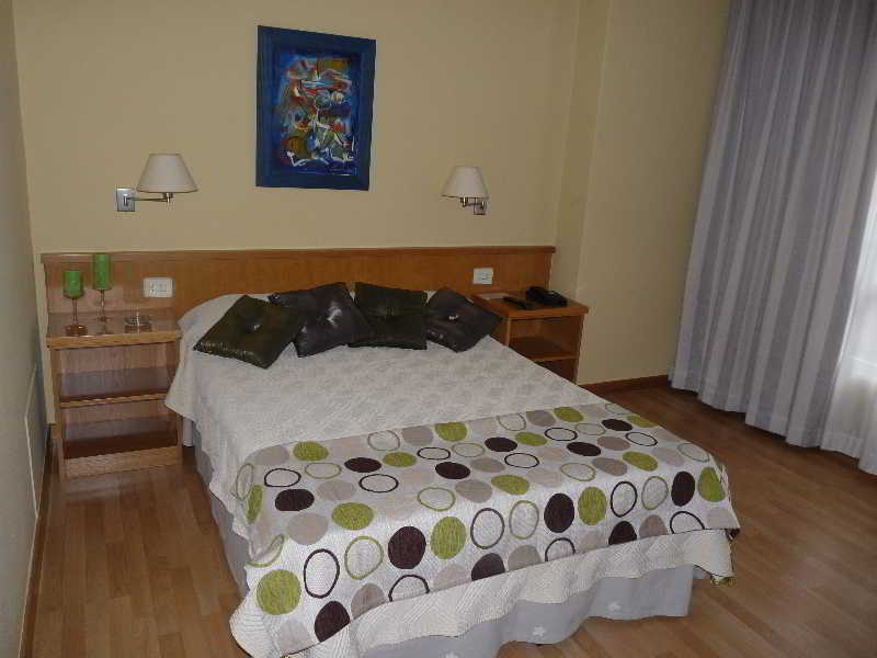 Hotel Atlantico Виго Экстерьер фото